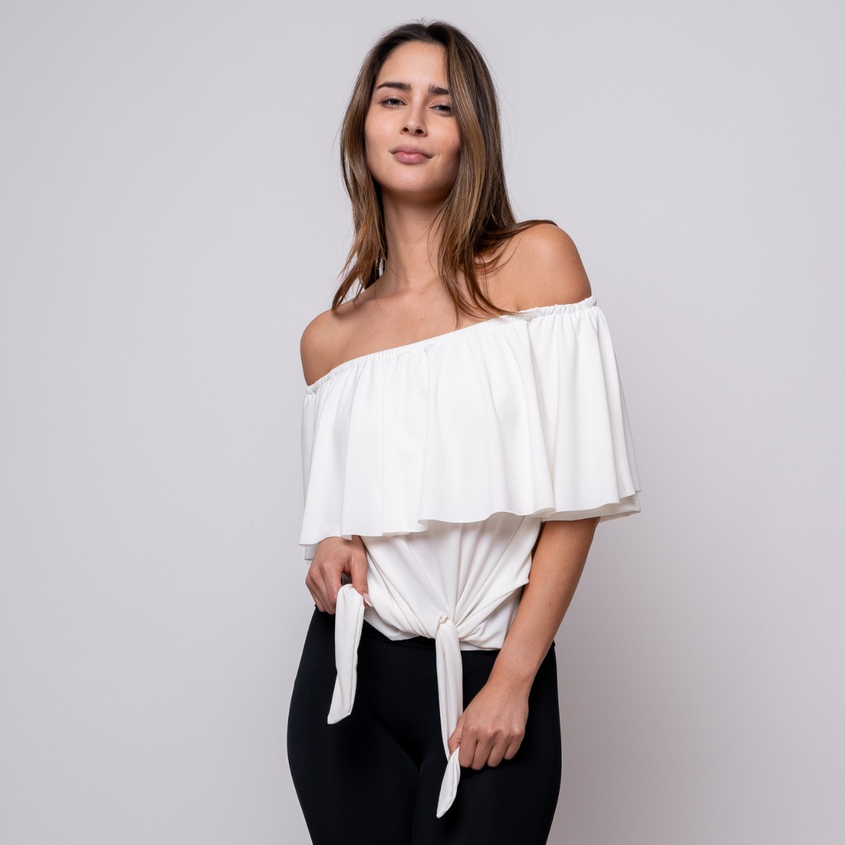 Polera Sin Hombro Con Vuelo